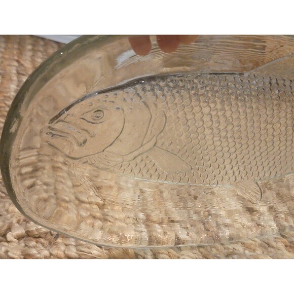 Kosta Boda Crystal Glass Salmon Impressed Fish Design platter 19.5" Scandinavian - Picture 2 of 15
